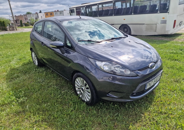 Ford Fiesta cena 13000 przebieg: 191313, rok produkcji 2009 z Zbąszyń małe 56